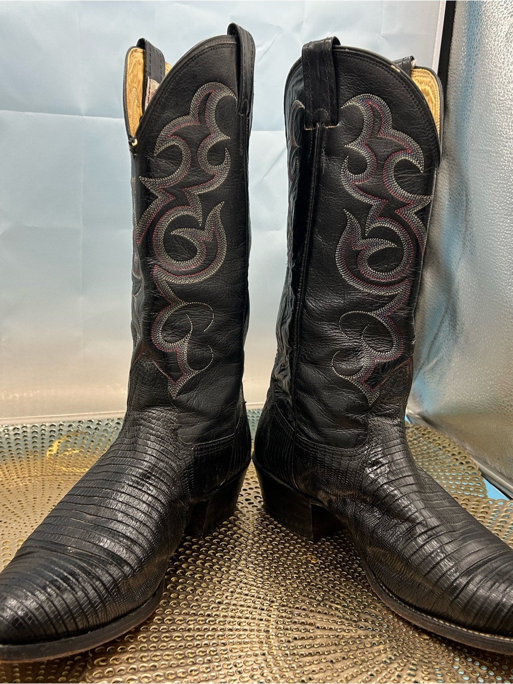 Nocona men 9 vintage handmade Texas exotic cowboy boots